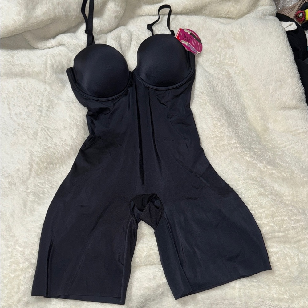 SPANX Assets Strapless Mid Thigh Bodysuits